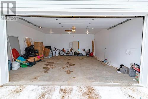 375 Southwood Drive, Prince Albert, SK - Indoor Photo Showing Garage