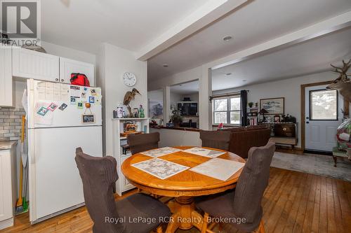 206 Crawford Road, Chatsworth, ON - Indoor Photo Showing Dining Room