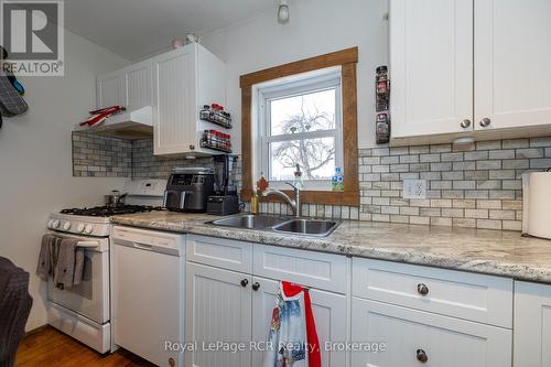 206 Crawford Road, Chatsworth, ON - Indoor Photo Showing Kitchen With Double Sink