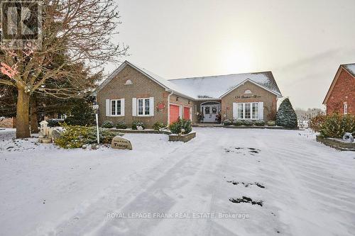 134 Southcrest Drive, Kawartha Lakes, ON - Outdoor With Facade