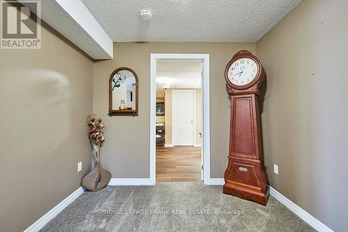 134 Southcrest Drive, Kawartha Lakes, ON - Indoor Photo Showing Other Room