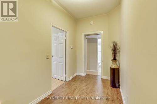 74 Caradoc Street N, Strathroy-Caradoc (Nw), ON - Indoor Photo Showing Other Room