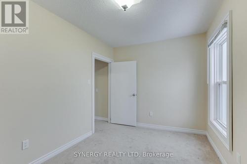 74 Caradoc Street N, Strathroy-Caradoc (Nw), ON - Indoor Photo Showing Other Room