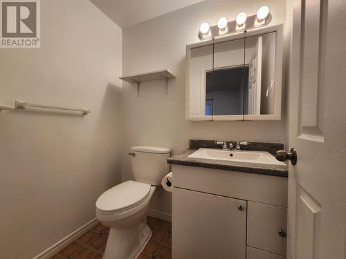 102 106 Mcdermid Drive, Prince George, BC - Indoor Photo Showing Bathroom