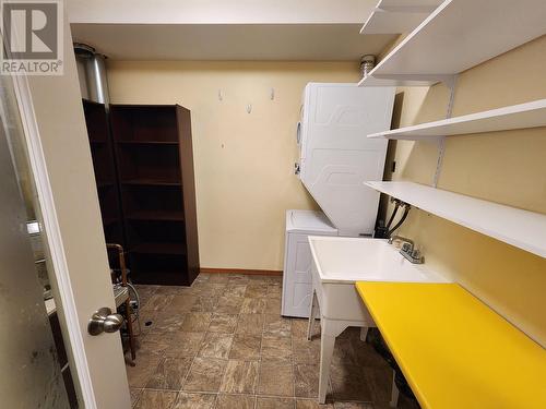 102 106 Mcdermid Drive, Prince George, BC - Indoor Photo Showing Laundry Room