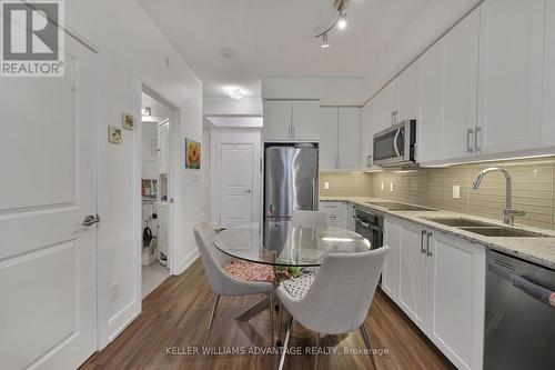 712B - 9600 Yonge Street, Richmond Hill, ON - Indoor Photo Showing Kitchen With Double Sink With Upgraded Kitchen