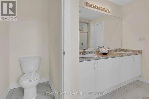 143 Terry Fox Drive, Barrie, ON - Indoor Photo Showing Bathroom