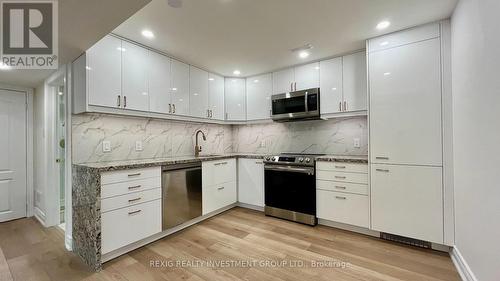 Bsmt - 3778 Arbourview Terrace, Mississauga, ON - Indoor Photo Showing Kitchen With Upgraded Kitchen