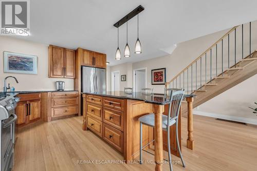 68 Lakeside Drive, Haldimand, ON - Indoor Photo Showing Kitchen