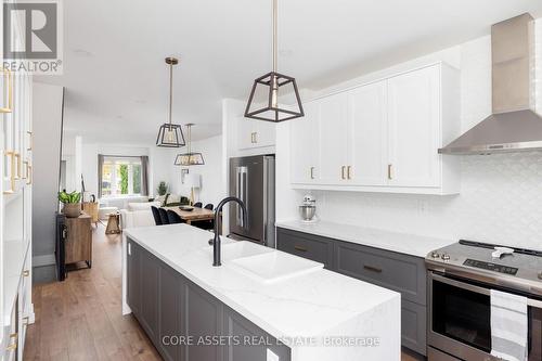 148 Caledonia Road, Toronto, ON - Indoor Photo Showing Kitchen With Upgraded Kitchen