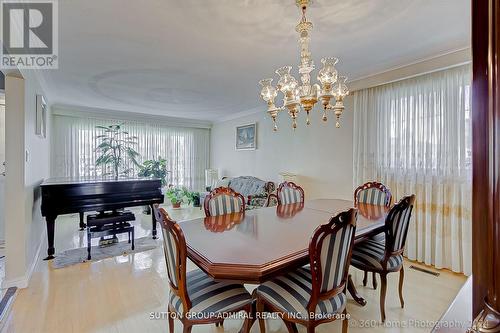 2 Romfield Drive, Toronto, ON - Indoor Photo Showing Dining Room