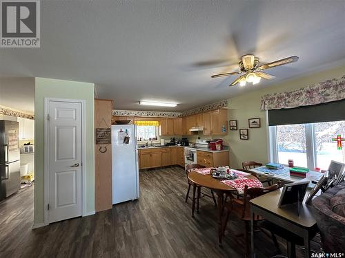 206 3Rd Avenue E, Nokomis, SK - Indoor