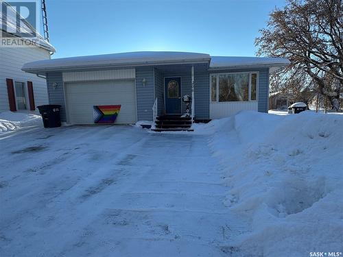 206 3Rd Avenue E, Nokomis, SK - Outdoor