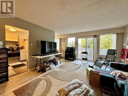 510 Smithers Street, Prince Rupert, BC - Indoor Photo Showing Living Room