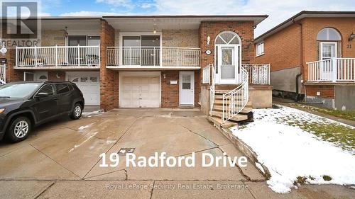 19 Radford Drive, Brampton, ON - Outdoor