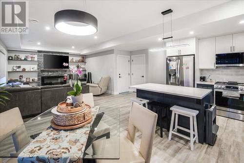 929 Waterloo Crescent, Castlegar, BC - Indoor Photo Showing Kitchen With Fireplace With Upgraded Kitchen