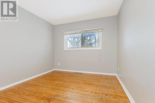 14 Lonsdale Drive, Guelph (June Avenue), ON - Indoor Photo Showing Other Room