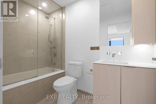 402 - 12 Bonnycastle Street, Toronto, ON - Indoor Photo Showing Bathroom