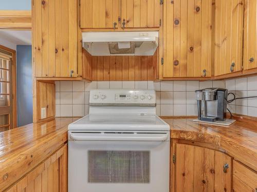 Cuisine - 8950  - 8952 Ch. Bourgeois, Mirabel, QC - Indoor Photo Showing Kitchen