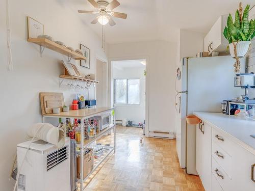 Logement - 8950  - 8952 Ch. Bourgeois, Mirabel, QC - Indoor Photo Showing Kitchen