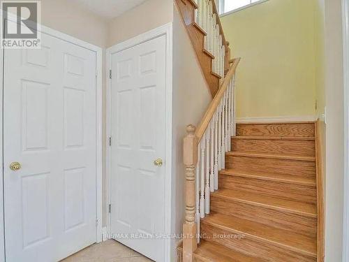 Upper - 7276 Bread Fruit Lane, Mississauga, ON - Indoor Photo Showing Other Room