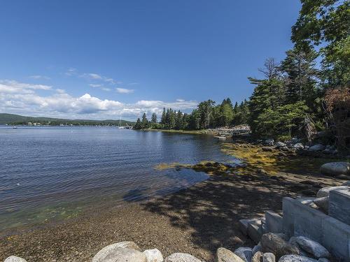 48 Whynachts Point Road, Tantallon, NS 