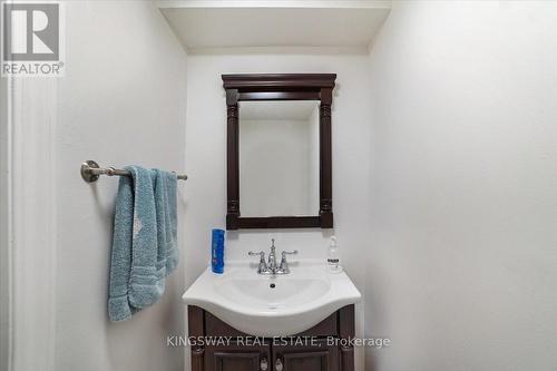 109 - 109 Ashton Crescent, Brampton, ON - Indoor Photo Showing Bathroom