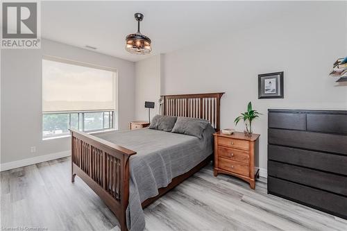 223 Erb Street W Unit# 504, Waterloo, ON - Indoor Photo Showing Bedroom