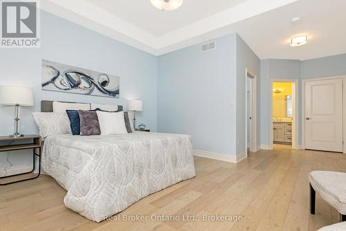 396 Four Mile Creek Road, Niagara-On-The-Lake, ON - Indoor Photo Showing Bedroom