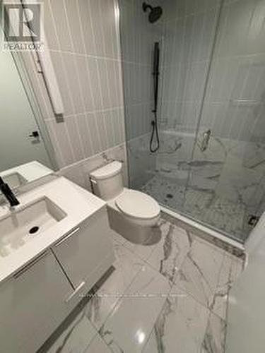 1808 - 327 King Street, Toronto, ON - Indoor Photo Showing Bathroom