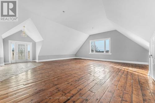 97 Smith Road, Hamilton, ON - Indoor Photo Showing Other Room