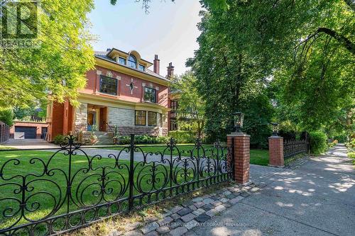 21 Elm Avenue, Toronto, ON - Outdoor