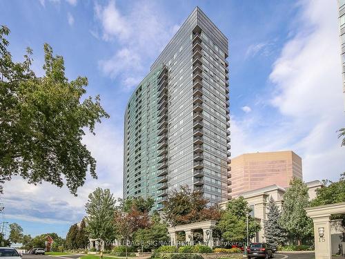 722-25 Greenview Ave, Toronto, ON - Outdoor With Facade