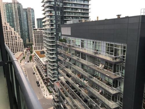 1801-600 Fleet St, Toronto, ON - Outdoor With Balcony