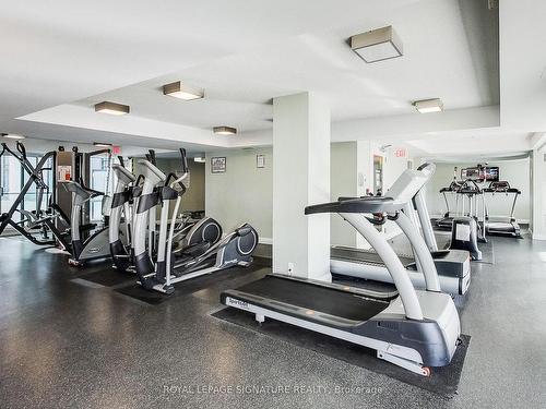 1801-600 Fleet St, Toronto, ON - Indoor Photo Showing Gym Room