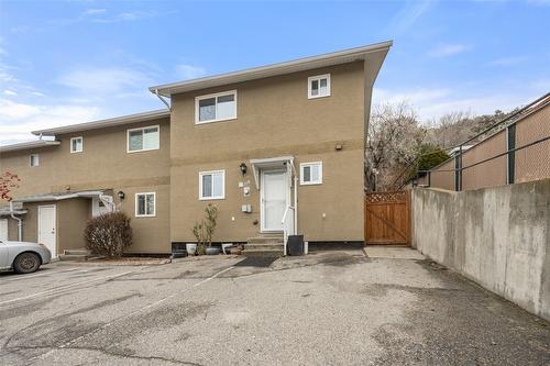 118-3030 South Main Street, Penticton, BC - Outdoor With Exterior