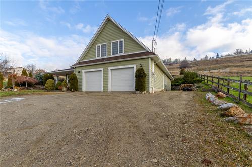 7603 Baker Hogg Road, Vernon, BC - Outdoor