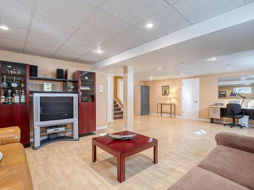 Family room - 924 Rue De La Richardière, Boucherville, QC - Indoor Photo Showing Other Room