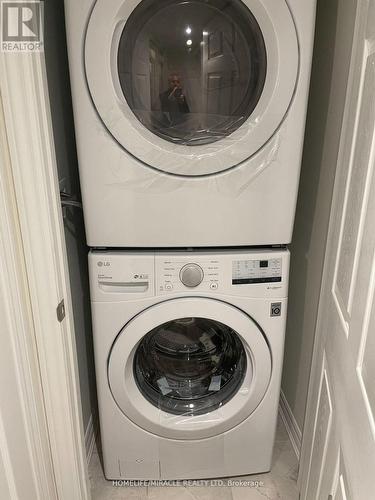 607 - 1034 Reflection Place, Pickering, ON - Indoor Photo Showing Laundry Room