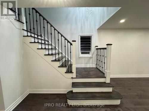 106 Thoroughbred Boulevard, Hamilton, ON - Indoor Photo Showing Other Room