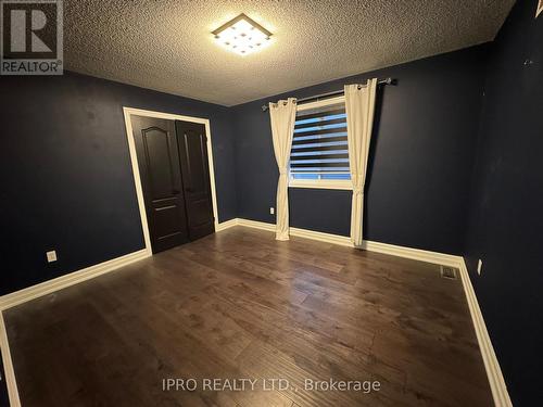 106 Thoroughbred Boulevard, Hamilton, ON - Indoor Photo Showing Other Room