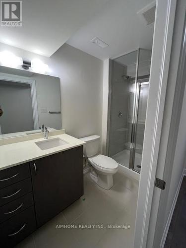 12 - 2184 Postmaster Drive, Oakville, ON - Indoor Photo Showing Bathroom