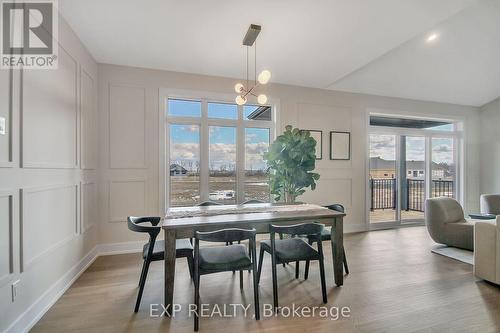 237 Trudeau Crescent, Russell, ON - Indoor Photo Showing Dining Room