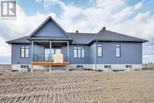 237 Trudeau Crescent, Russell, ON - Outdoor