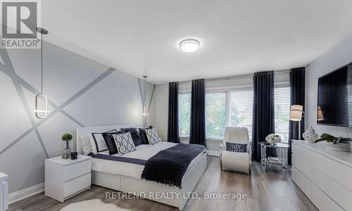 8H Hycrest Avenue, Toronto, ON - Indoor Photo Showing Bedroom