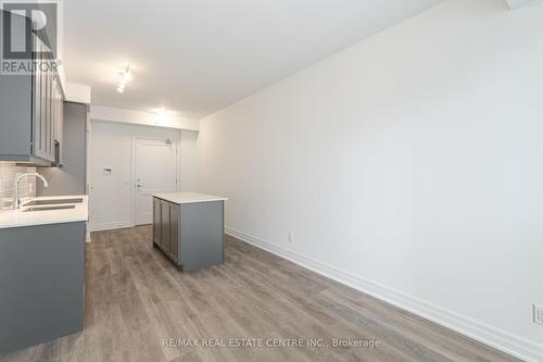 1210 - 30 Elm Drive, Mississauga, ON - Indoor