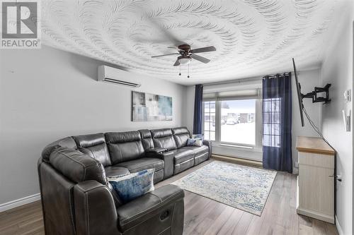 41 Pozzebon Cres, Sault Ste. Marie, ON - Indoor Photo Showing Living Room