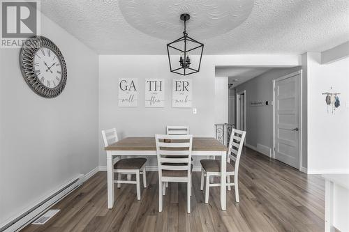 41 Pozzebon Cres, Sault Ste. Marie, ON - Indoor Photo Showing Dining Room