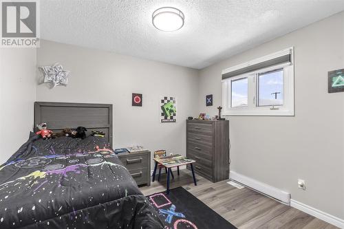 41 Pozzebon Cres, Sault Ste. Marie, ON - Indoor Photo Showing Bedroom