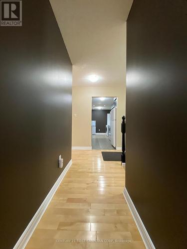 8 - 1500 Richmond Street, London, ON - Indoor Photo Showing Other Room